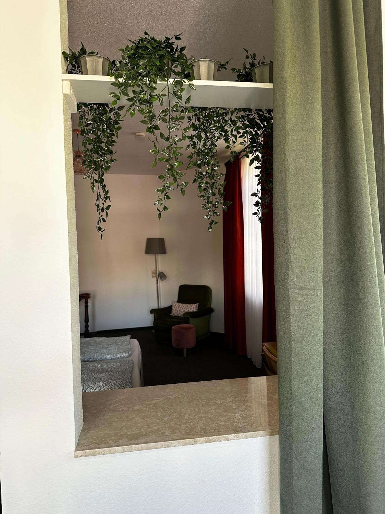 Maisonettewohnung Im Loft Stil Mit Wunderschoener Terrasse Karlsruhe Ngoại thất bức ảnh